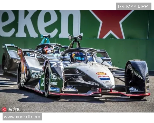 当前足球积分榜领跑者球星精彩表现分析与未来前景展望