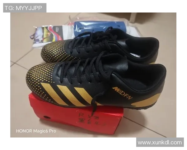 球星亲测碎钉足球鞋实战表现 揭秘性能与舒适度的完美平衡